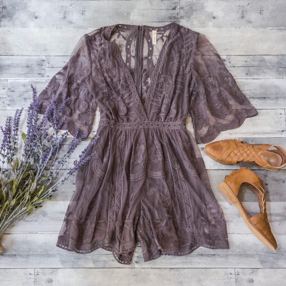 Romper in dark gray lace New